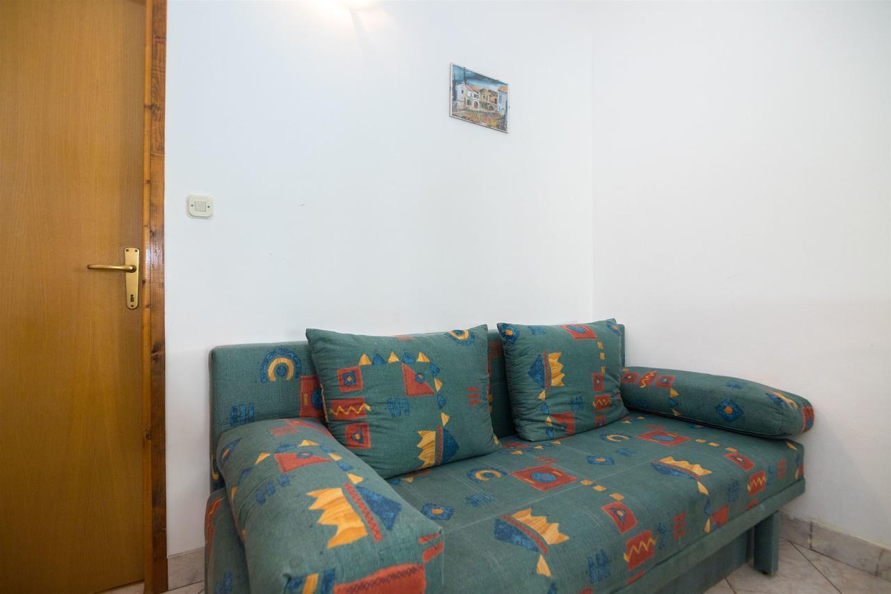 Apartments Anka Zaostrog Exterior photo